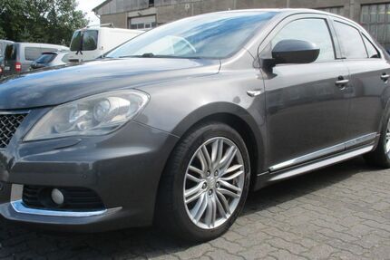 Suzuki Kizashi 166.000 km 4.999 € Crivitz 19089