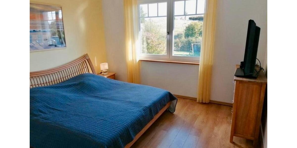 Einfamilienhaus Rastow - 6 Zimmer, 180 m&sup2;, 2.100&euro; | Angebot:25641665