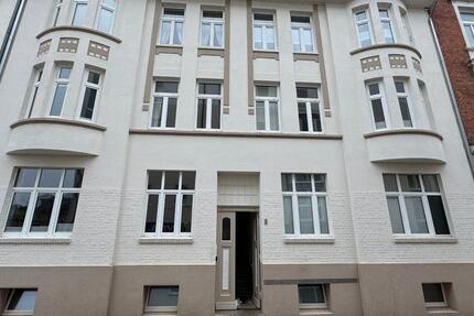 Wohnung Schwerin - 3 Zimmer, 92 m&sup2;, 890&euro; | Angebot:27702330