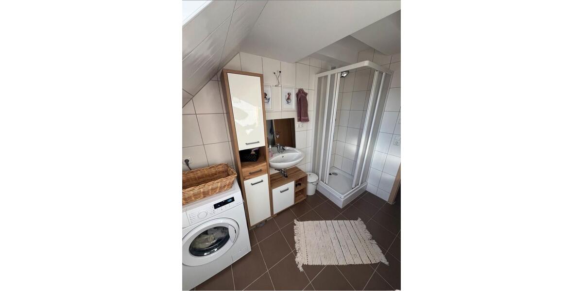 Dachgeschoßwohnung Schwerin Altstadt - 3 Zimmer, 65 m&sup2;, 580&euro; | Angebot:26018042