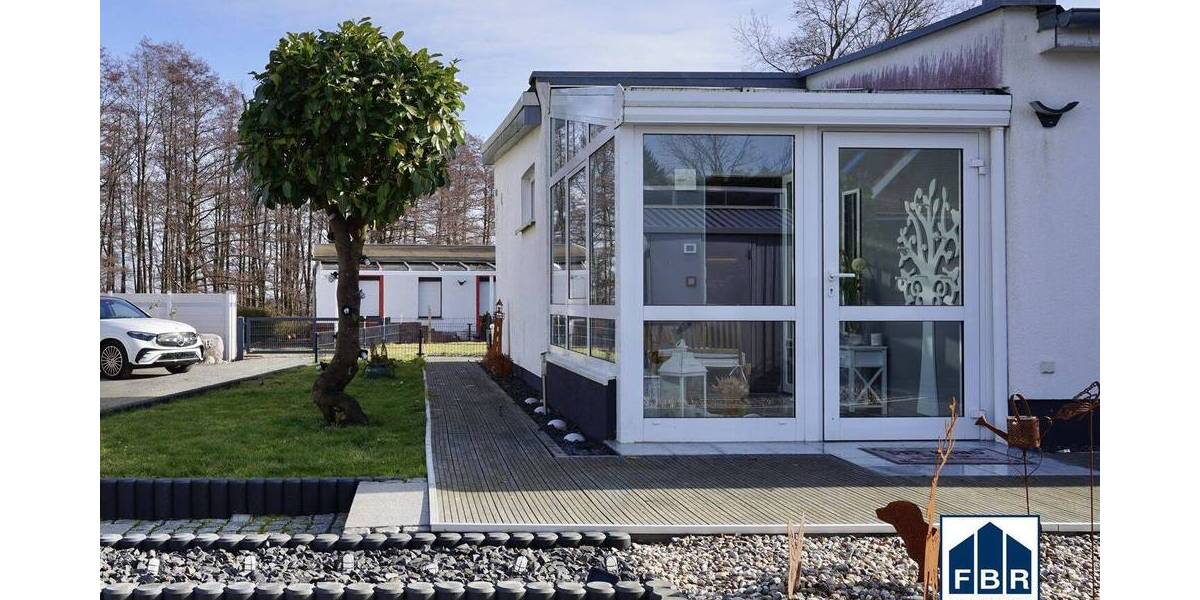 Mehrfamilienhaus, Wohnhaus Schwerin Wickendorf - 2 Zimmer, 65 m&sup2;, 125.000&euro; | Angebot:26018477