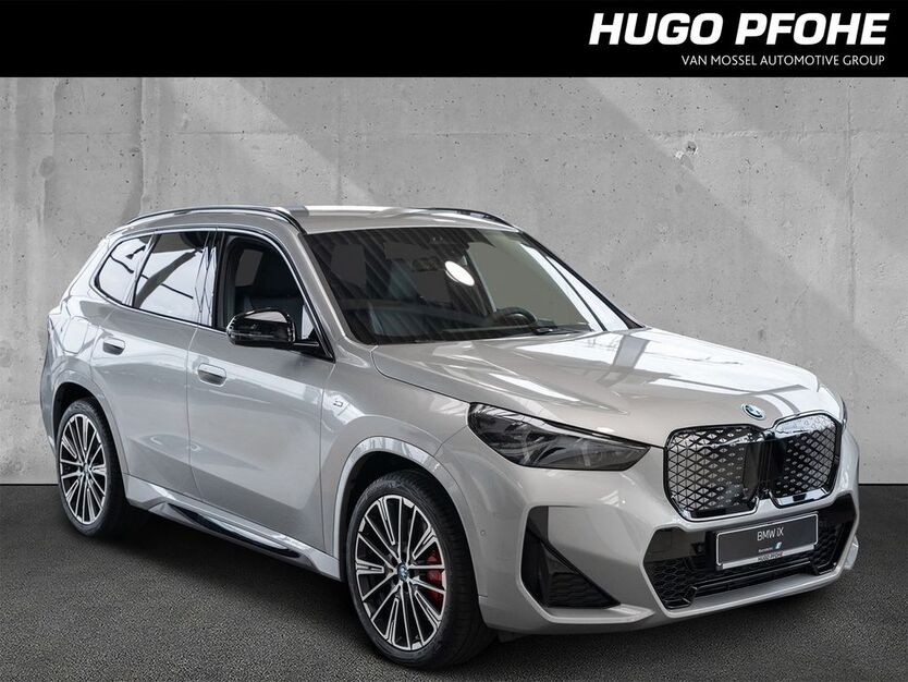 BMW iX1 5.000 km 51.989 € Schwerin 19057