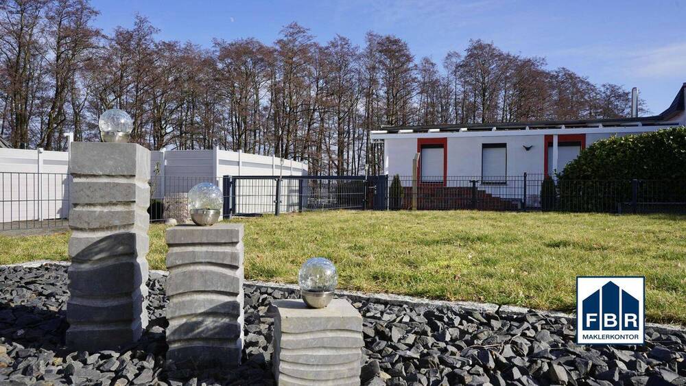 Mehrfamilienhaus, Wohnhaus Schwerin Wickendorf - 2 Zimmer, 65 m&sup2;, 125.000&euro; | Angebot:26018477