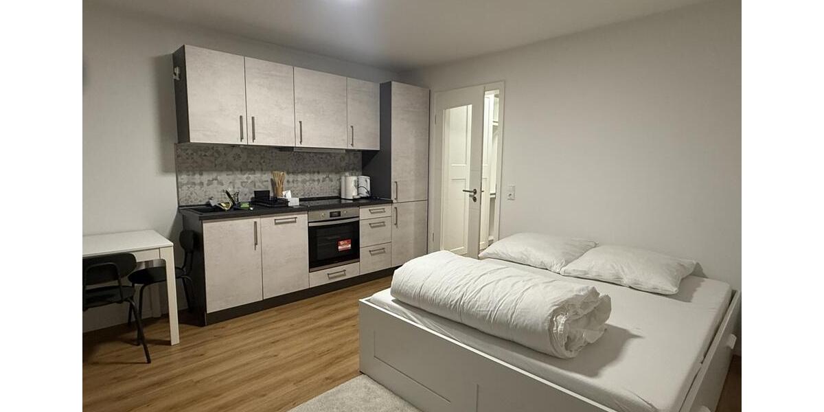 Erdgeschoßwohnung Schwerin - 1 Zimmer, 32 m&sup2;, 500&euro; | Angebot:21813084