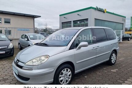 Peugeot 807