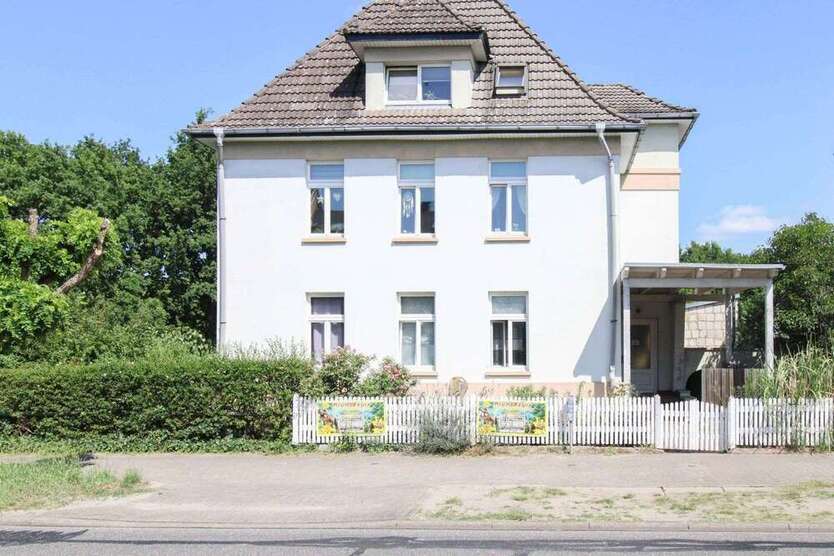 Haus zum Kaufen in Neustadt-Glewe 235.000 € 217 m²