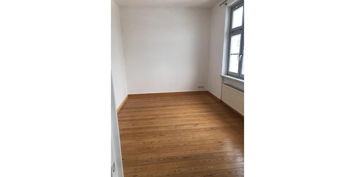 Mehrfamilienhaus, Wohnhaus Schwerin Altstadt - 14 Zimmer, 365 m&sup2;, 1.200.000&euro; | Angebot:27291766