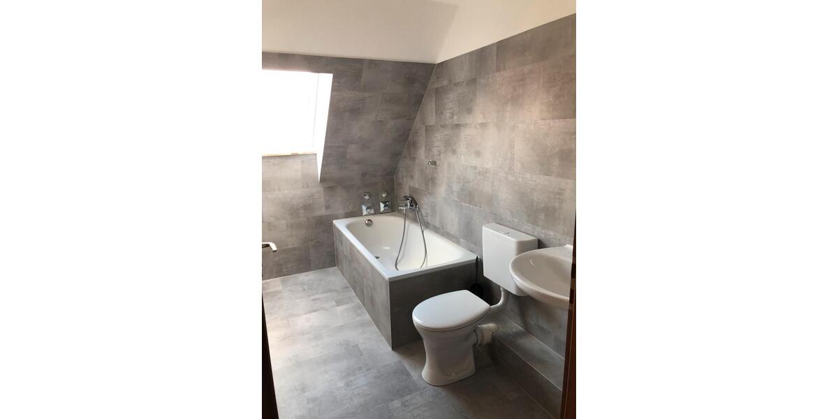 Dachgeschoßwohnung Warin - 2 Zimmer, 50 m&sup2;, 450&euro; | Angebot:25760743