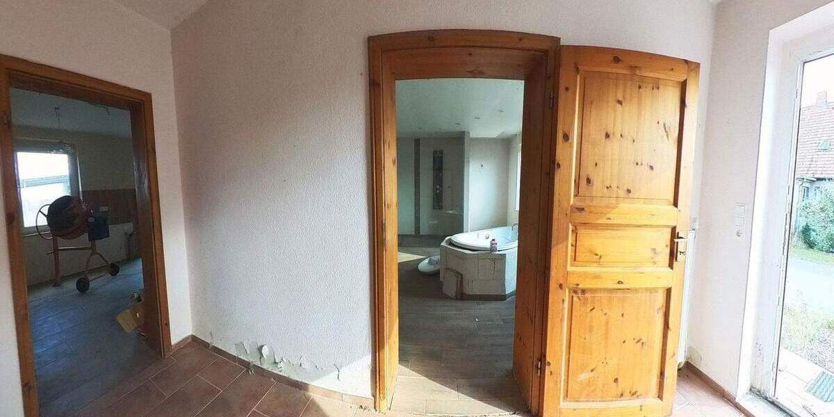 Mehrfamilienhaus, Wohnhaus Zölkow Hof Grabow - 1 Zimmer, 170 m&sup2;, 75.000&euro; | Angebot:25757020