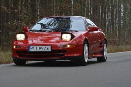 Toyota MR 2
