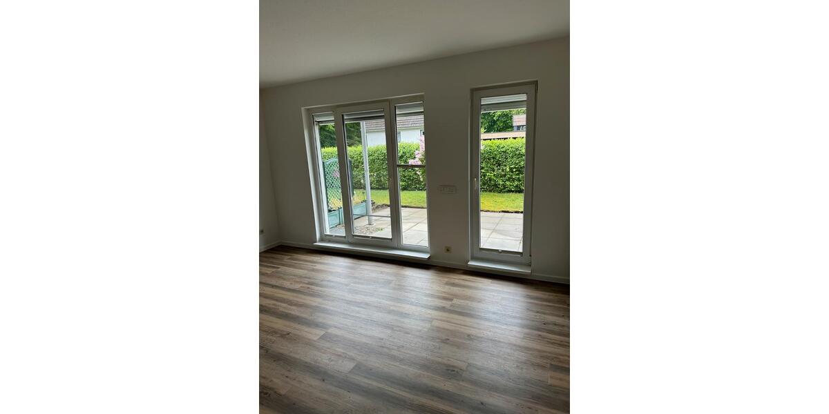 Erdgeschoßwohnung Schwerin Friedrichsthal - 2 Zimmer, 42 m&sup2;, 500&euro; | Angebot:26649255