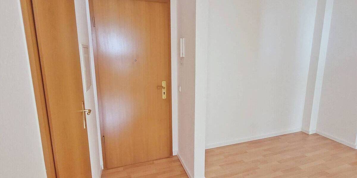 Etagenwohnung Schwerin Krebsförden - 2 Zimmer, 78 m&sup2;, 750&euro; | Angebot:26902574
