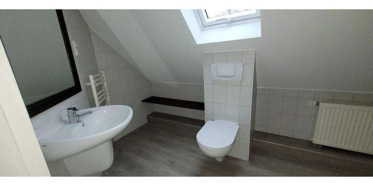 Grosszügiges Architektenhaus in reizvoller Lage von Schwerin 5 zimmer