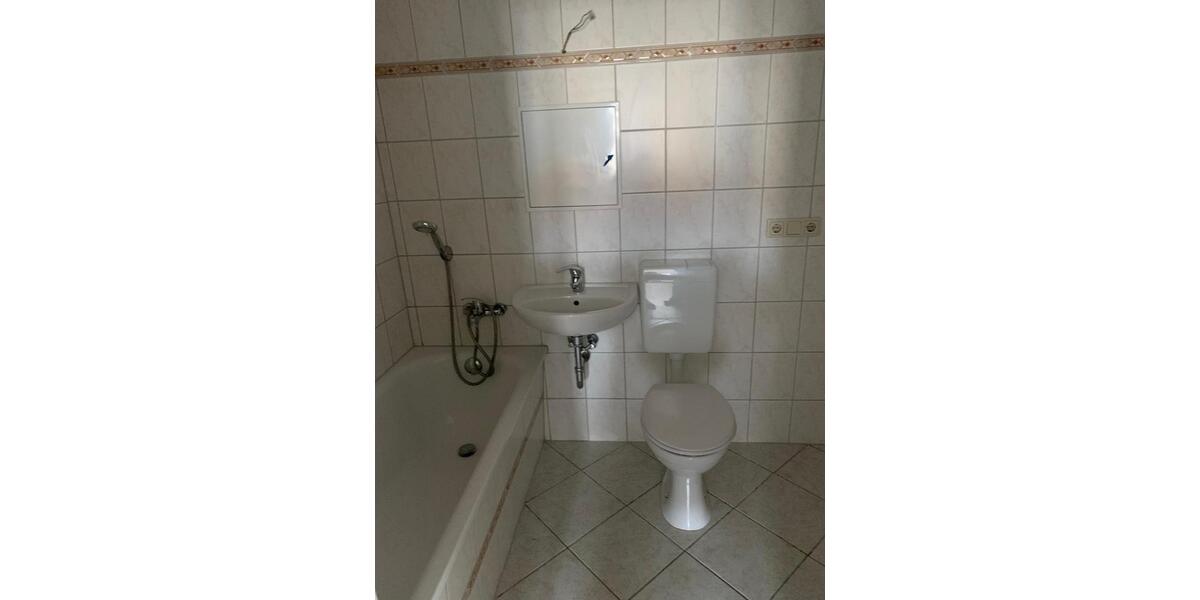 3-Raumwohnung im 2. Obergeschoss zu vermieten ! 3 zimmer