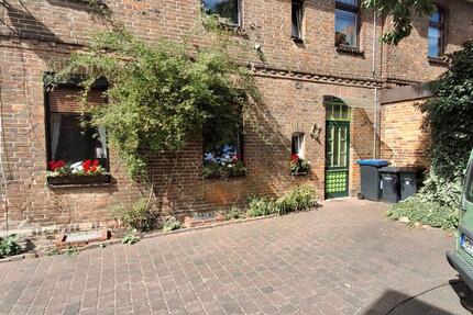 Haus Hagenow - 9 Zimmer, 178 m&sup2;, 185.000&euro; | Angebot:27579741