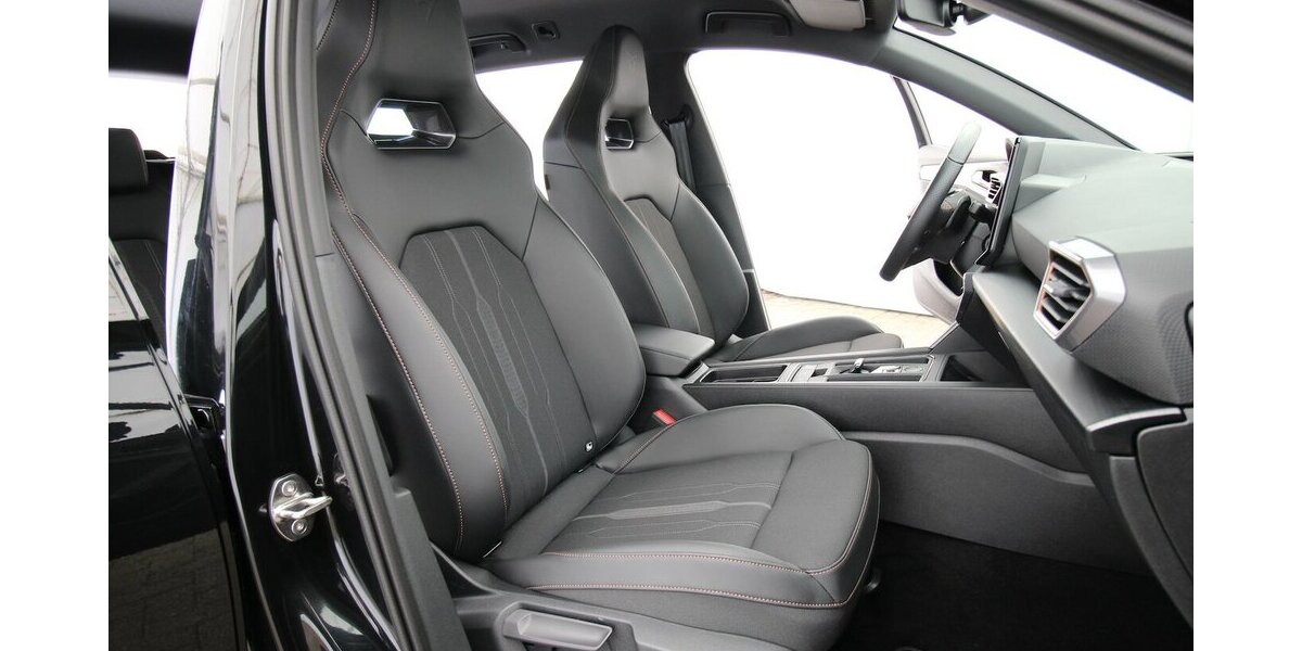 Cupra Leon Sportstourer e-HYBRID 6-DSG NAVI+LED+KAMERA 14.022 km 27.990 &euro; Hagenow 19230
