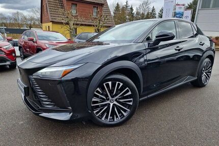 Lexus RZ