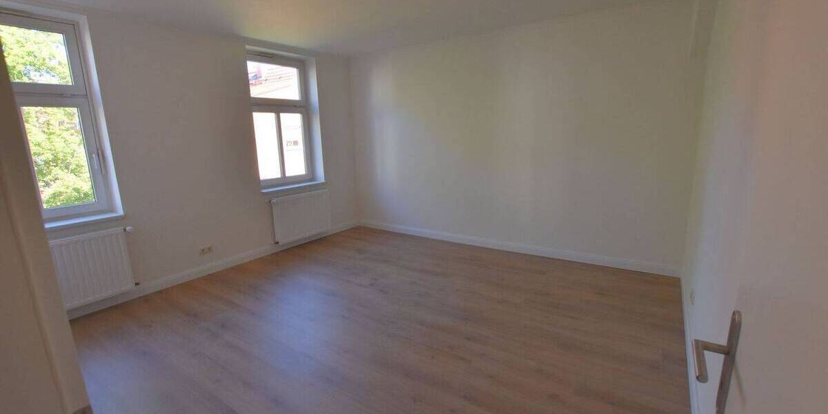Etagenwohnung Schwerin Weststadt - 3 Zimmer, 84 m&sup2;, 650&euro; | Angebot:26556126
