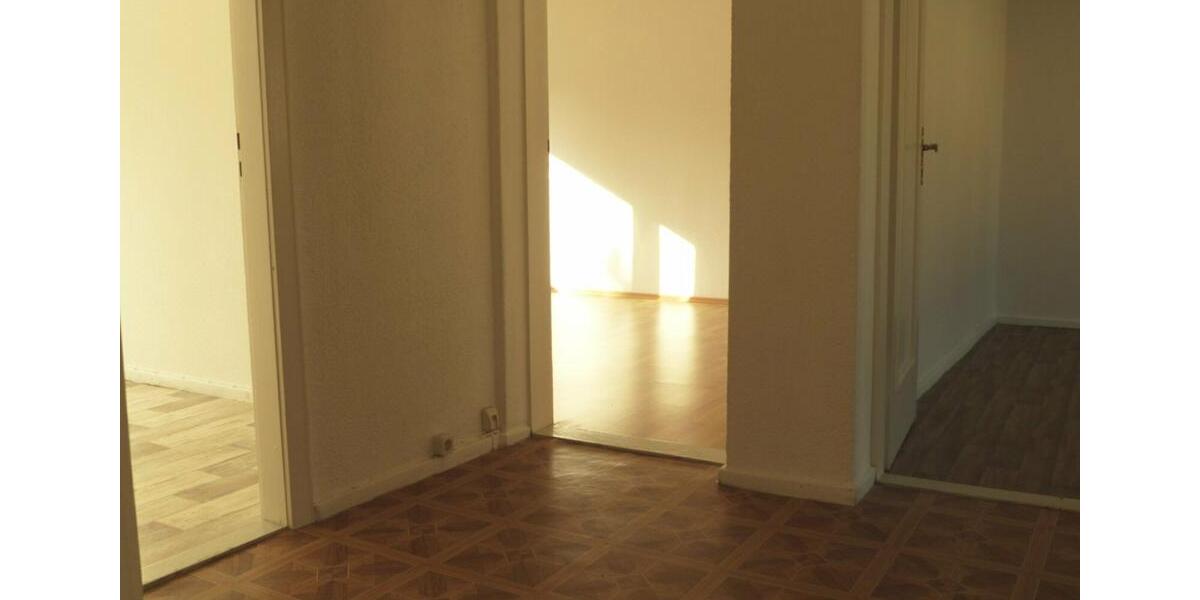Schöne ruhige 2,5-Raum-Wohnung in 8-Familienhaus 2.5 zimmer
