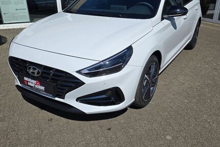 Hyundai i30 9.407 km 22.290 &euro; Hagenow 19230