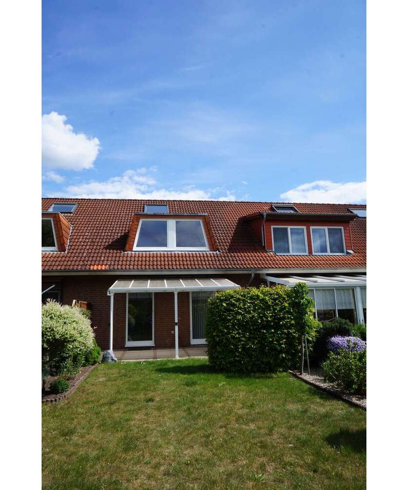 Haus zum Kaufen in Schwerin 299.500 € 117 m²