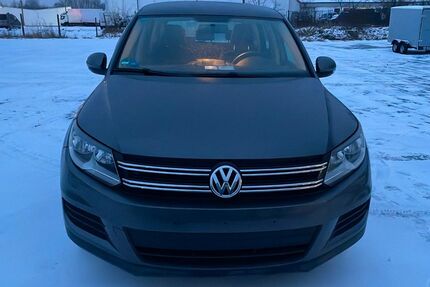 VW Tiguan 86.719 km 9.495 &euro; Schwerin 19061