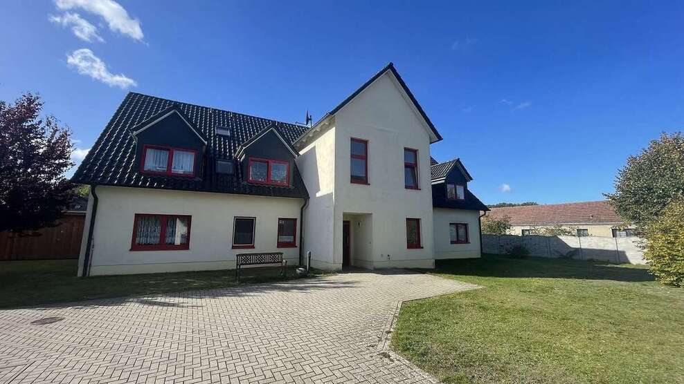 Wohnung zum Mieten in Plate 410 € 44.4 m² 1 zimmer