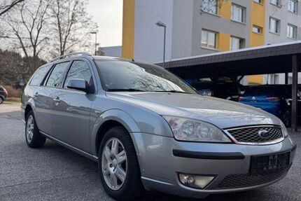 Ford Mondeo 208.983 km 2.900 &euro; Wismar 23966