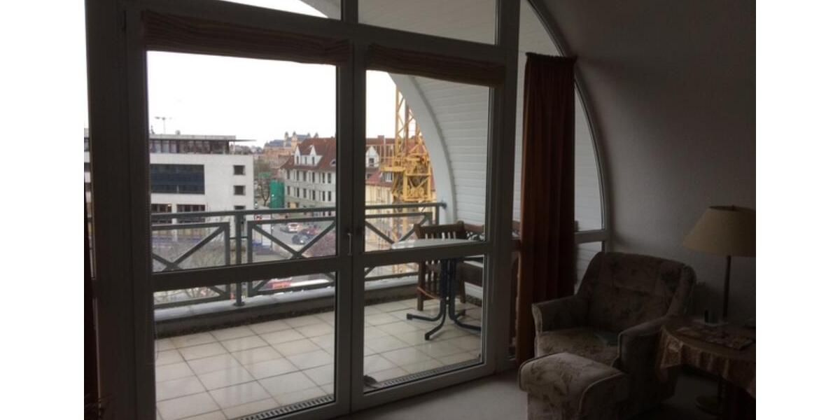 Dachgeschoßwohnung Schwerin Altstadt - 2 Zimmer, 85 m&sup2;, 935&euro; | Angebot:24489944