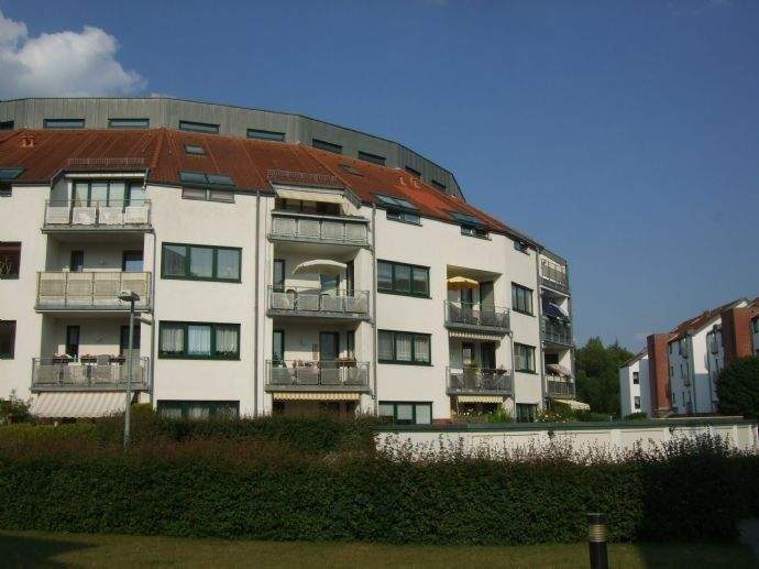 Etagenwohnung Schwerin Krebsförden - 2 Zimmer, 66 m&sup2;, 600&euro; | Angebot:25276979