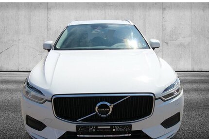 Volvo XC60 D4 2WD Momentum LED+AHK+NAVI+360°KAMERA