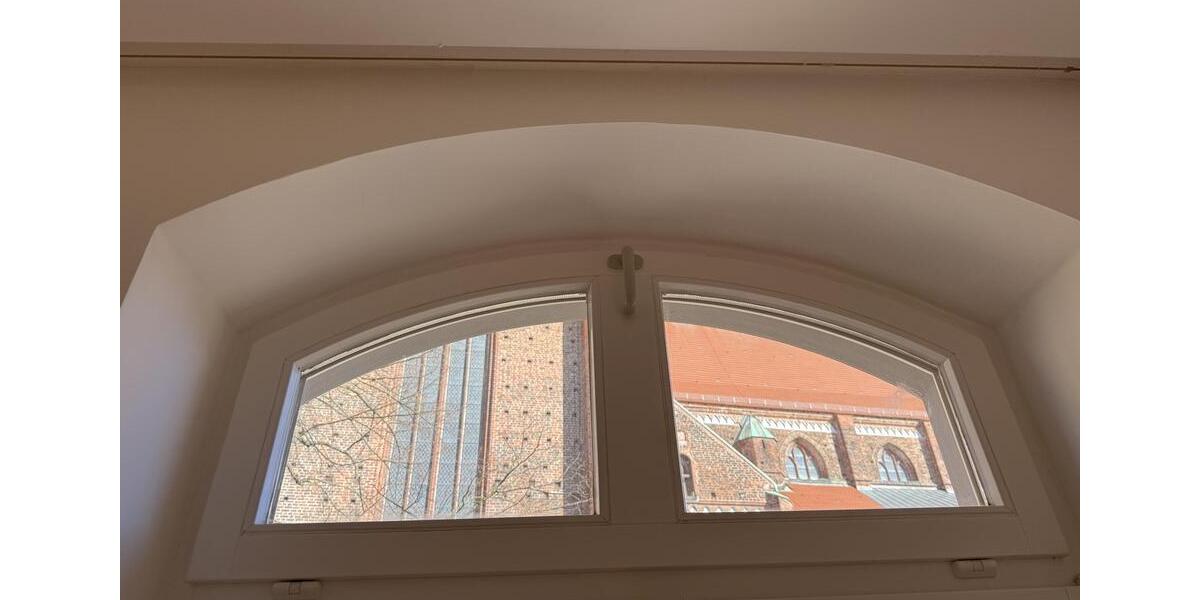 Etagenwohnung Schwerin Altstadt - 3 Zimmer, 90 m&sup2;, 1.230&euro; | Angebot:26194820