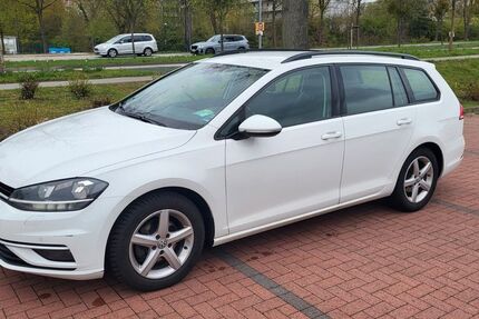 VW Golf 220.000 km 9.800 &euro; Schwerin 19053
