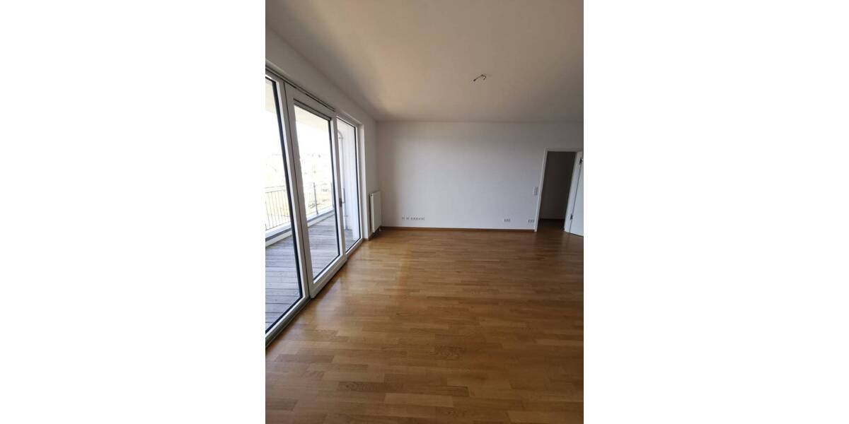 Etagenwohnung Schwerin Werdervorstadt - 3 Zimmer, 104 m&sup2;, 600.000&euro; | Angebot:26276361