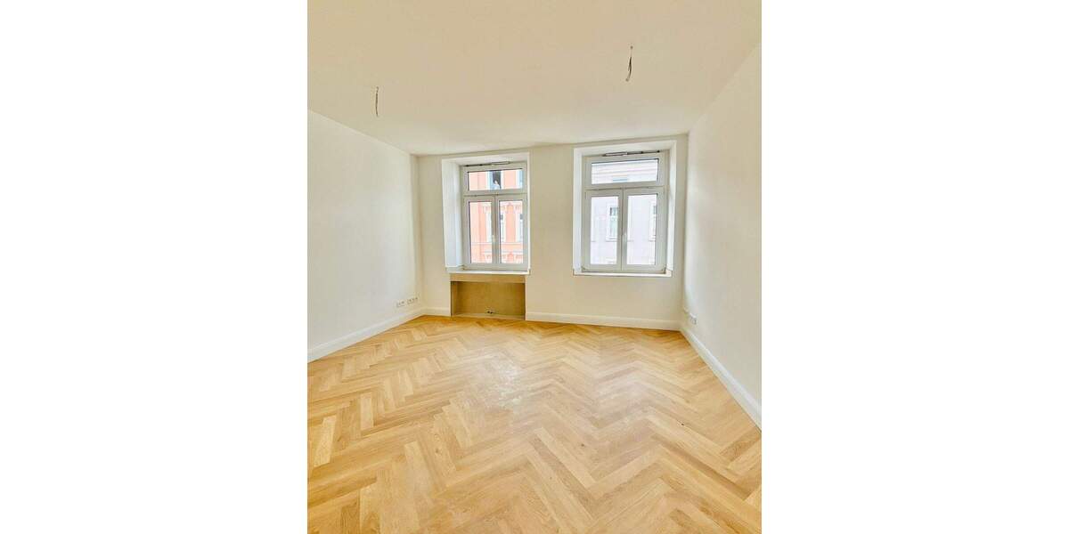 Etagenwohnung Schwerin Paulsstadt - 3 Zimmer, 72 m&sup2;, 950&euro; | Angebot:25735301