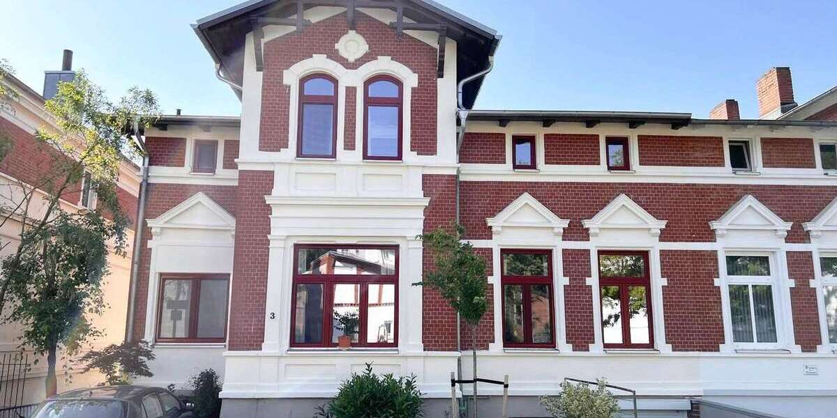 Einfamilienhaus Schwerin - 6 Zimmer, 230 m&sup2;, 749.000&euro; | Angebot:25625715