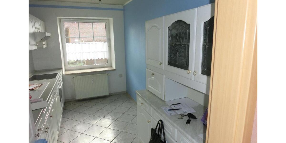 Erdgeschoßwohnung Dorf Mecklenburg - 4 Zimmer, 112 m&sup2;, 900&euro; | Angebot:26652850