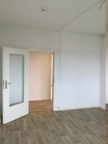 Etagenwohnung Schwerin Mueßer Holz - 3 Zimmer, 57 m&sup2;, 335&euro; | Angebot:26391869