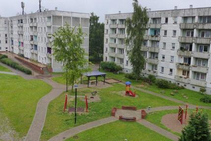 Wohnung Schwerin Gartenstadt - 4 Zimmer, 72 m&sup2;, 416&euro; | Angebot:26384626