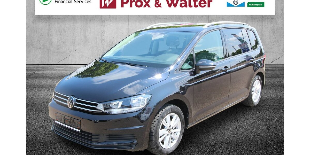 VW Touran 1.5 TSI 7-DSG Comfortline 7-SITZ+NAVI+AHK 22.923 km 32.790 &euro; Hagenow 19230