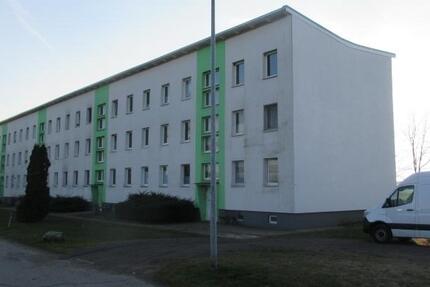 Wohnung Crivitz - 2 Zimmer, 53 m&sup2;, 270&euro; | Angebot:25431923