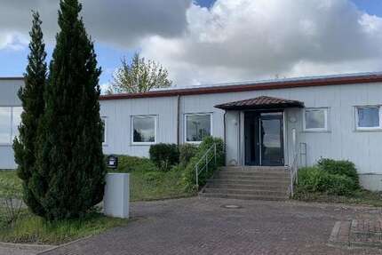 Halle in Rehna 1.750.000 € 2231.7 m² zimmer