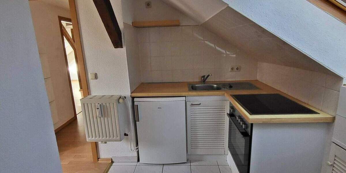 Etagenwohnung Schwerin Schelfstadt - 2 Zimmer, 39 m&sup2;, 410&euro; | Angebot:25263779