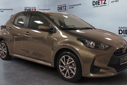 Toyota Yaris 14.610 km 20.880 &euro; Wildau 15745
