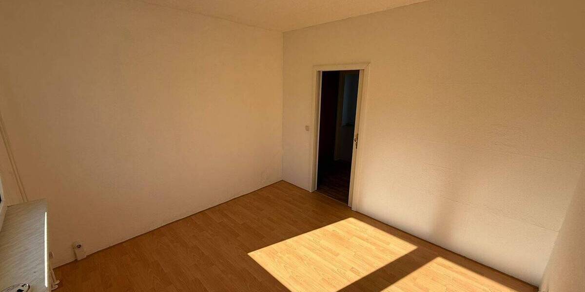 Etagenwohnung Schwerin Lankow - 2 Zimmer, 44 m&sup2;, 69.000&euro; | Angebot:26362516