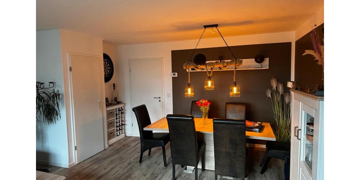 Reihenhaus Wittenförden - 5 Zimmer, 115 m&sup2;, 319.000&euro; | Angebot:23780019