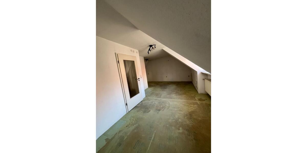 Reihenhaus Wismar Altstadt - 5 Zimmer, 120 m&sup2;, 210.000&euro; | Angebot:27072755