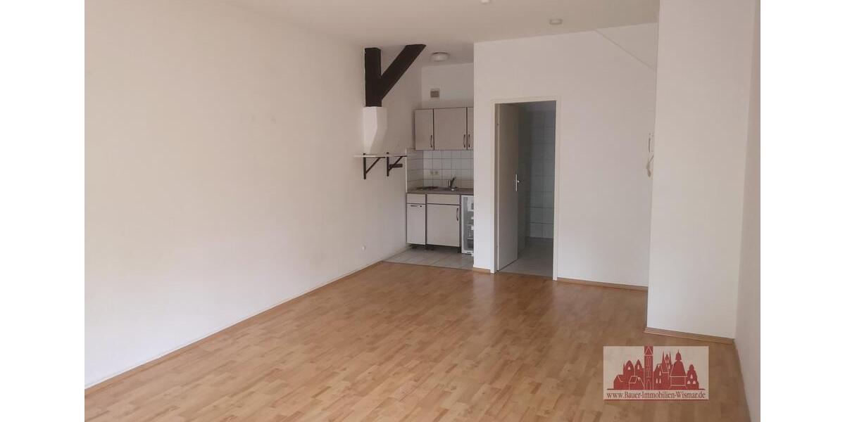 Dachgeschoßwohnung Wismar Altstadt - 1 Zimmer, 33 m&sup2;, 280&euro; | Angebot:25752993
