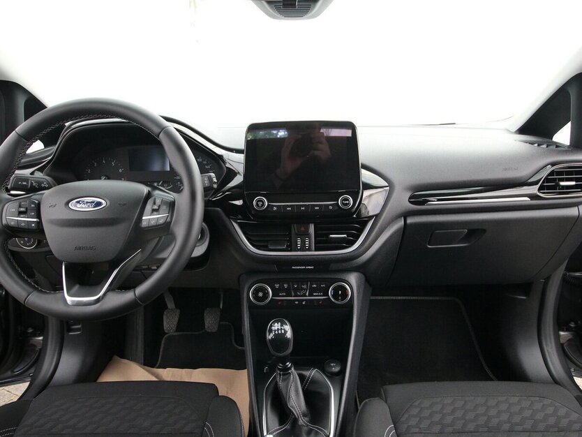 Ford Fiesta EcoBoost Titanium LED+TEMPOMAT+SITZHEIZ 65.414 km 13.500 € Hagenow 19230