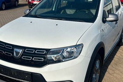 Dacia Sandero 36.200 km 12.450 &euro; Hagenow 19230